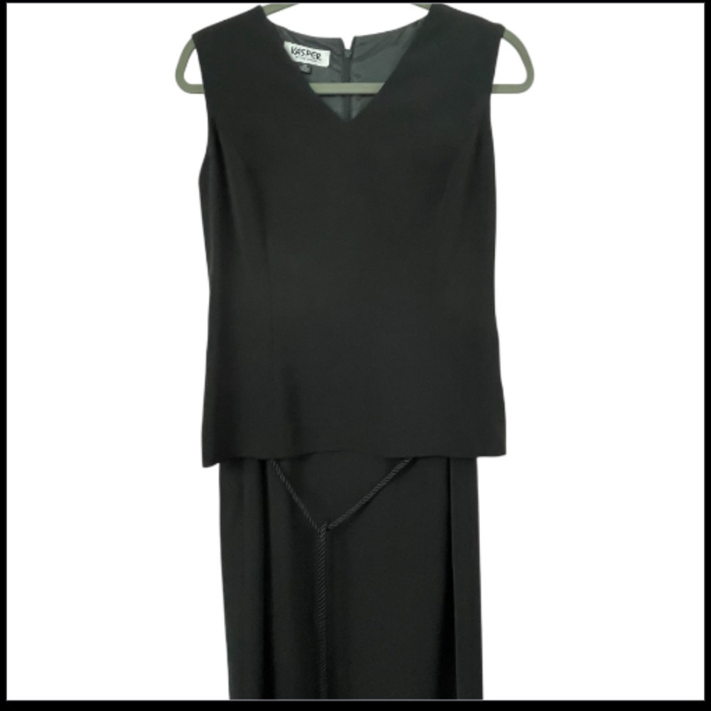 Kasper Classic Sleeveless Black Dress - Picture 4 of 10